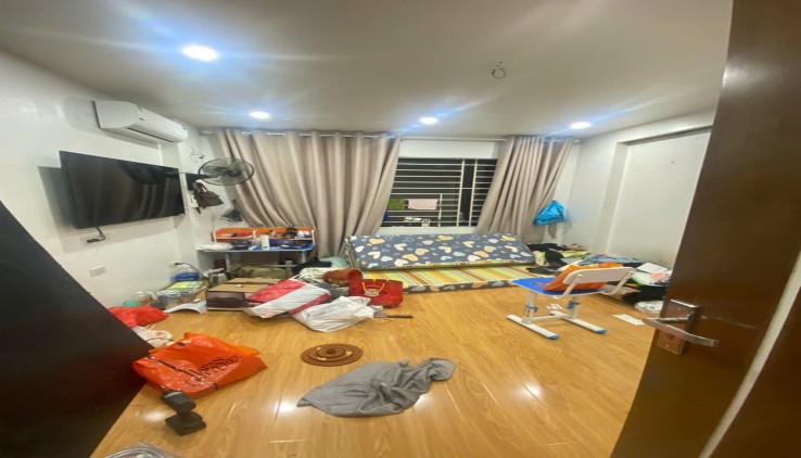 Cho thuê nhà mới đẹp Phố Hương Viên, Hai Bà Trưng 5 tầng, 30m2, 3 ngủ, 12 Triệu